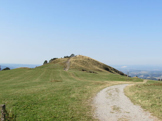 Wir wandern weiter und blicken noch einmal zurück auf den Pferdskopf.