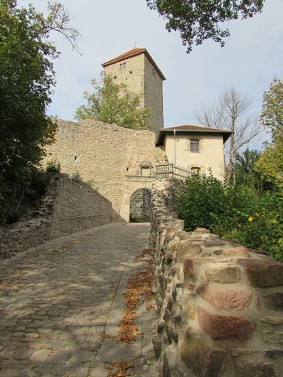 Das Eingangstor zur Lichtenburg