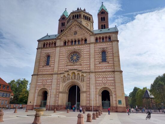 Der Dom zählt zu den besonderen Sehenswürdigkeiten der Stadt.