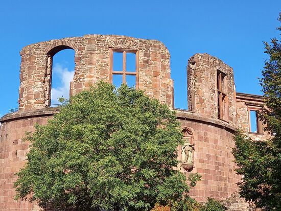 Die Burgruine bietet unzählige Fotomotive.