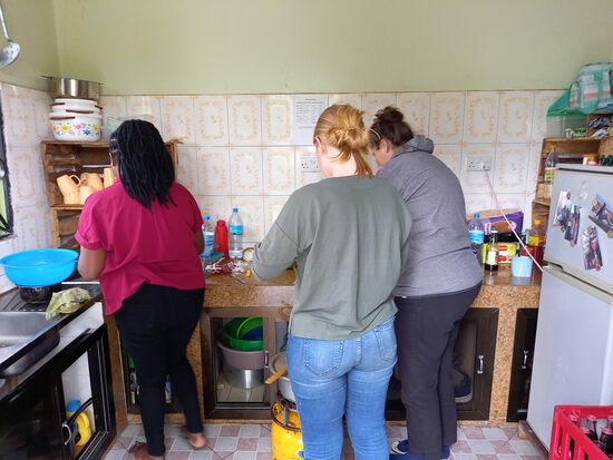 Die Küche steht allen Hostel Bewohnern nach Absprache zur Verfügung.