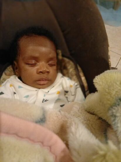 Der kleine Gift schläft bereits wieder - wie süß