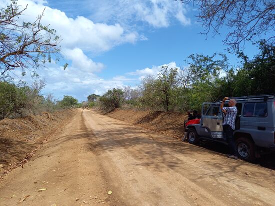 Es ist an der Zeit das Lunchpaket zu verzehren.
