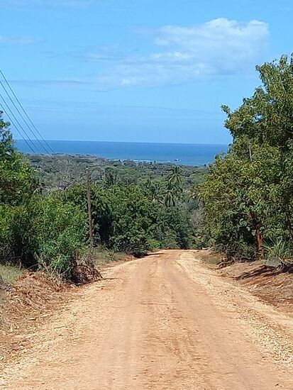Wenig später sehen wir in der Ferne den indischen Ozean vor uns.