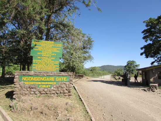 Der Eingangsbereich vom Arusha Nationalpark.