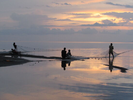 Alles ist ursprünglich, friedlich und einzigartig in den Farben.