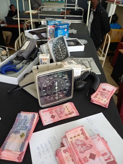 Es kommt einiges an Equipment zusammen  
Ausserdem muss wieder viel Geld gezählt werden.