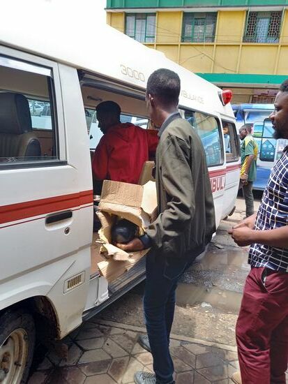 Alles wird verladen.