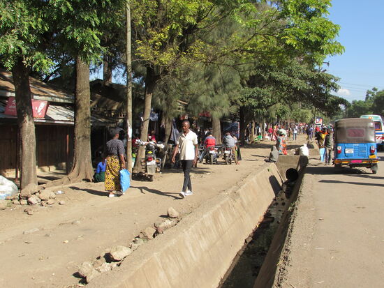 Hier waren vor wenigen Monaten noch überall Stände an denen alles mögliche angeboten wurde.