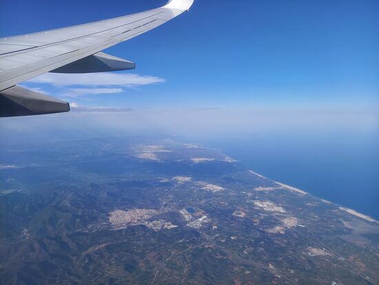 Blick auf die Küste - ca. 30 Minuten vor Ankunft