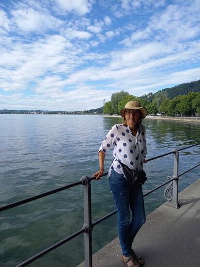 Nach der langen Zugfahrt tut die frische Luft gut.