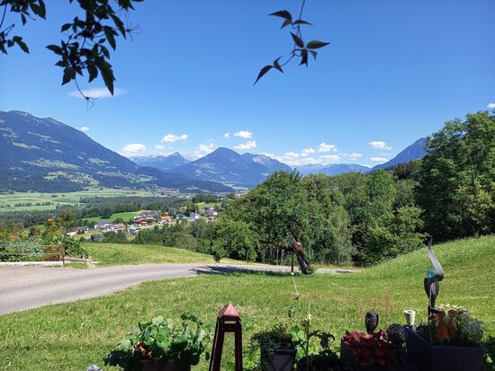 Der Blick von der Terrasse ist fantastisch.