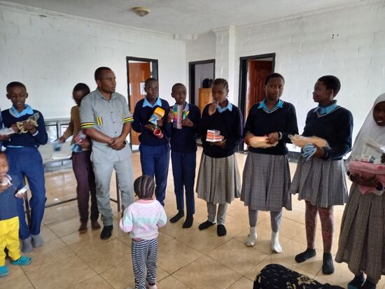 Ehe wir uns versehen, bedanken sie sich mit einem Lied  