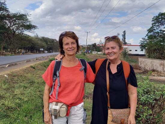 Die Verabredung lässt auf sich warten.