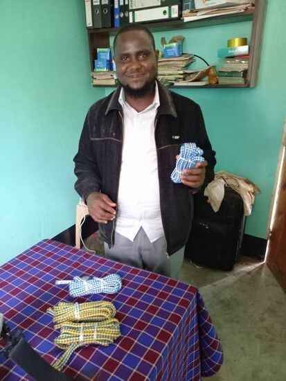 Frank freut sich über die neuen Springseile.