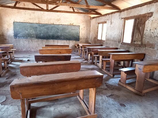 In dieser Schule möchte Jasson als nächstes die Klassenräume erneuern. Er macht regelmäßig Fundraising um die nötigen Spenden zu erhalten.