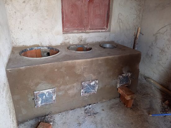 Die neue Kochstelle  - ein dickes Dankeschön an Corinna für die notwendige Spende.