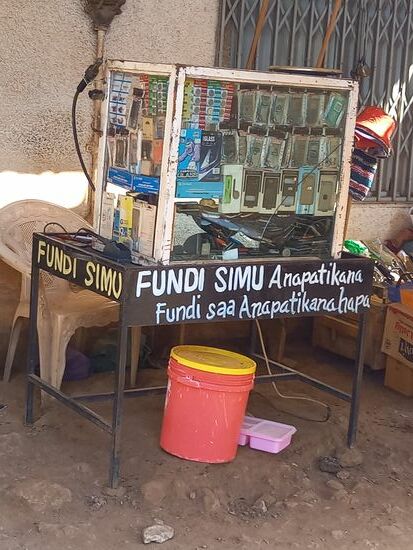 Fundi heißt so viel wie Handwerker