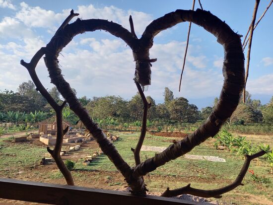 Hier wurde alles weitestgehend aus Naturmaterialien und sehr viel Liebe zum Detail aufgebaut.