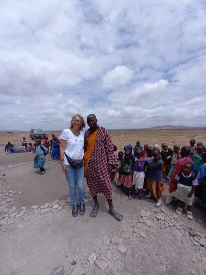 Obligatorisches Foto mit dem Dorfältesten