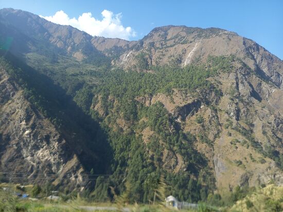 Die Bergwelt verspricht uns eine schöne Trekking Tour.