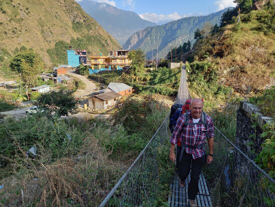 Unsere erste Hängebrücke  