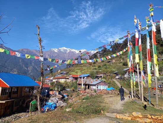 Wir verlassen Tatopani und die heißen Quellen.