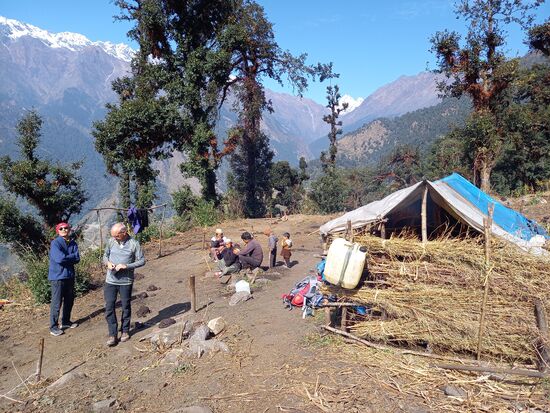 Das Zuhause der Familie - für uns ist es unfassbar und kaum zu ertragen,  das Menschen so leben müssen.