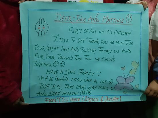 Diese Kinder sind voller Herzenswärme.