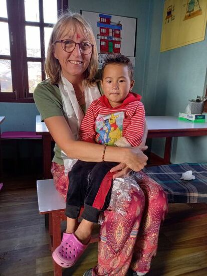 Die Kleine ist total süß. Wir suchen noch einen Paten der für sie sorgen möchte.