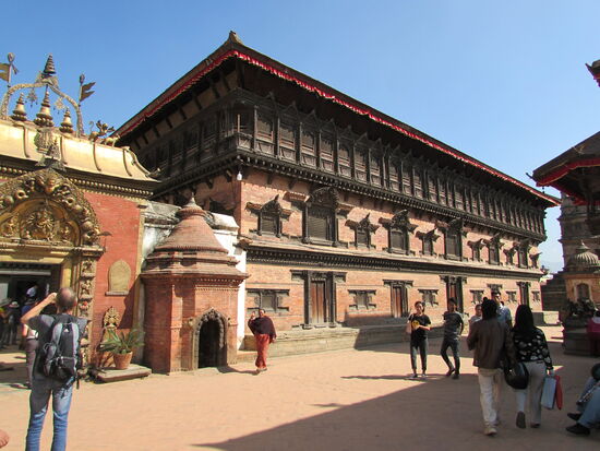 Palast der 55 Fenster