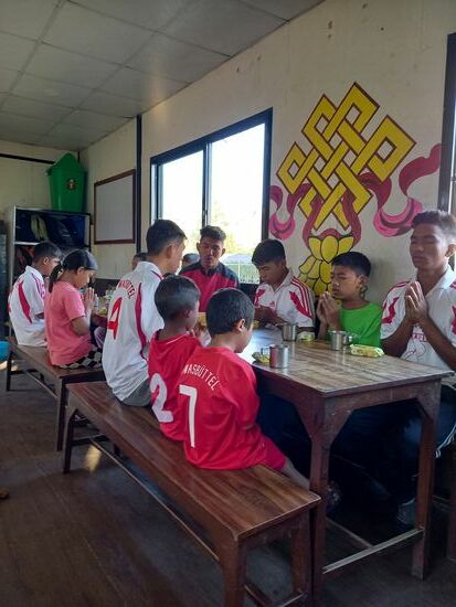 Die Tee Zeit folgt dann allerdings wieder dem üblichen Ritual.