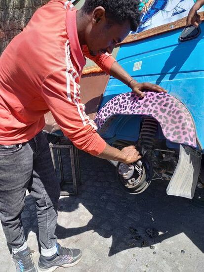 Da muss ich genauer schauen, denn mein Bremsenherz fängt an zu schlagen 