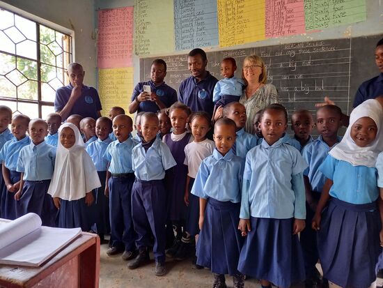 Damit die anderen nicht traurig sind, gibt es auch ein Foto mit der ganzen Klasse.