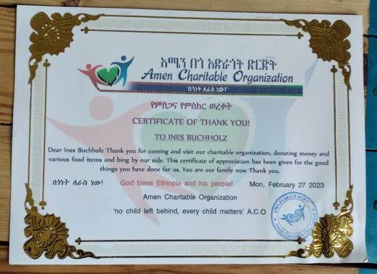 Die Betreuer des Waisenhauses sind unglaublich dankbar für diese Spende.