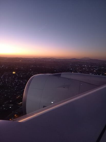 Der Himmel über Addis Abeba war feuerrot.