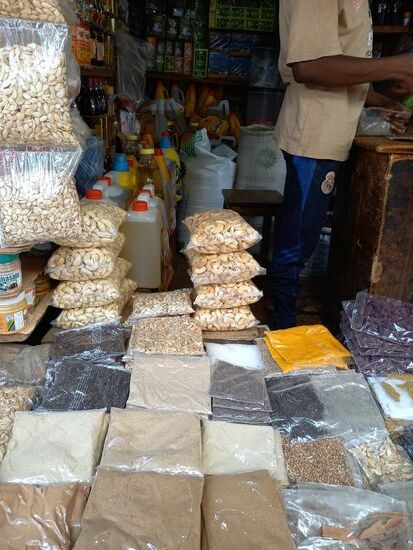 Doch schlussendlich bekomme ich zwei Päckchen Pfeffer zu je 2üüüTZs (0,80€).