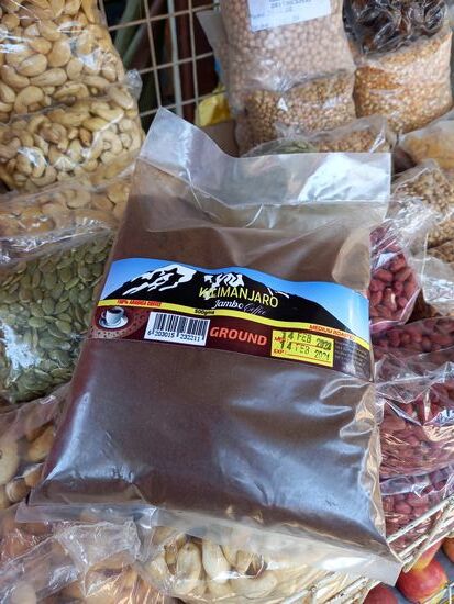 Den Kaffee kaufe ich für 1000üTZS (4€)