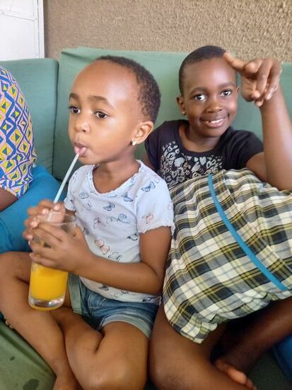 Danach genießen wir einen Saft im Cafe Tanz Hands.