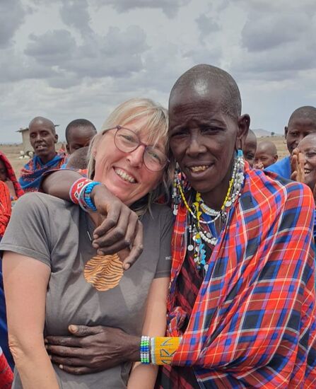 Tena na tena Tanzania.  Tena na tena school of hope.
Ich liebe dieses Volk!