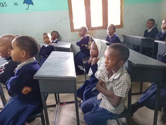 Die Kinder sind sehr diszipliniert.