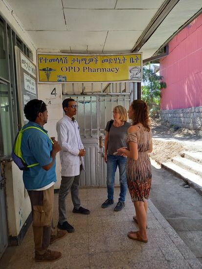 Im Anschluss wird noch ein bisschen Gefachsimpelt, denn Sara ist eine ausgebildete MFA.