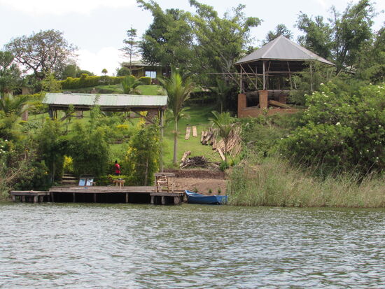 Der Bootsanleger der Lodge