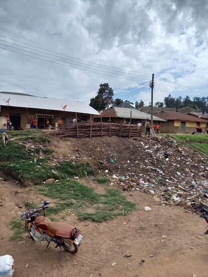 Leider gibt es auch hier an einigen Orten ein echten Müllproblem.