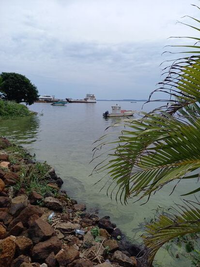 Blick auf den Fährhafen