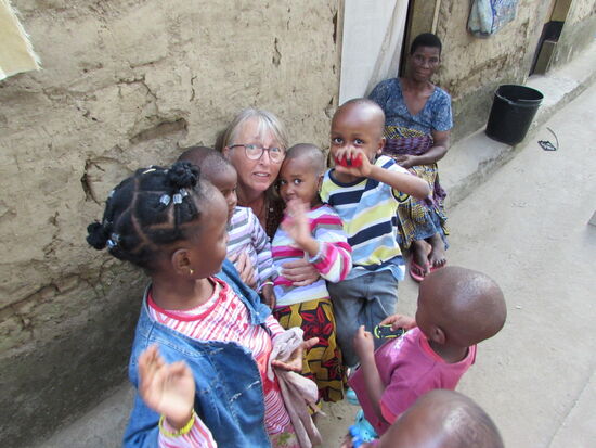 Aber für diesen Moment sind alle glücklich und Dankbar.