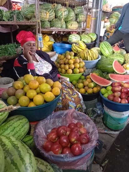 Wenn keine Kunden da sind, kann man auch ein Nickerchen machen.