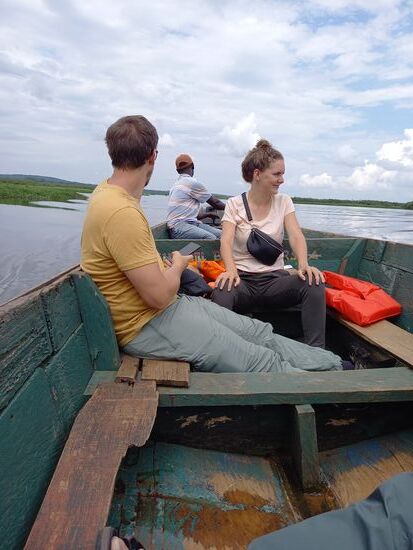 Nach ca. 1 Stunde im Sumpf geht es mit vielen schönen Eindrücken zurück.