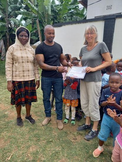 Dann erhalte ich ein Zertifikat für die Zeit in der ich geholfen habe.