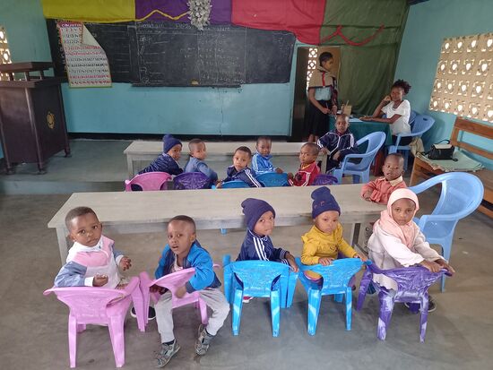 Hier werden nur wenige Kinder unterrichtet.